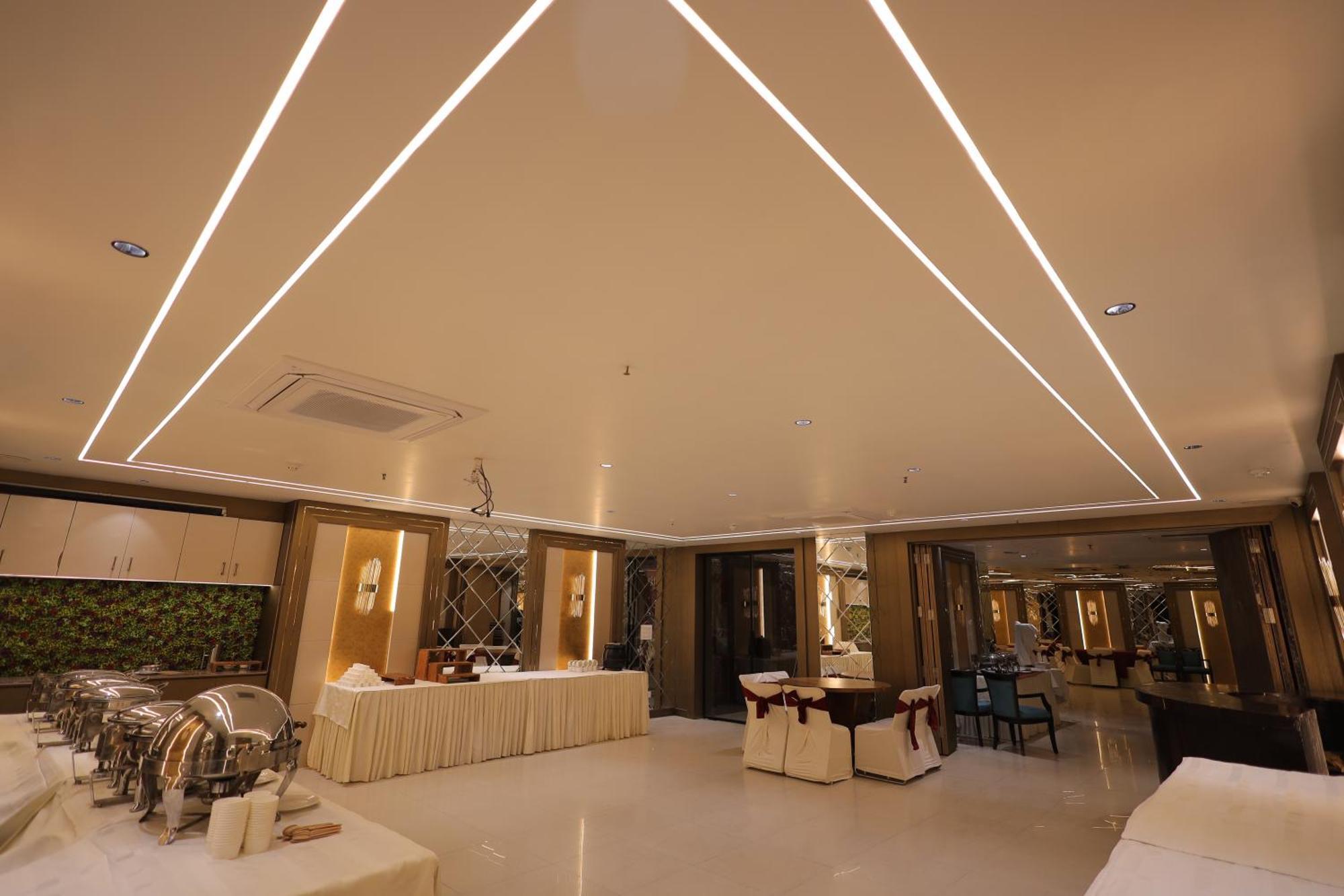 Hotel Surasena Regal Vista Agra Agra  Exteriér fotografie